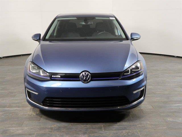 2015 Volkswagen e-Golf WVWPP7AUXFW905775