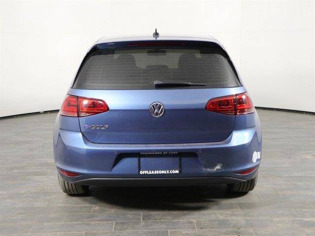 2015 Volkswagen e-Golf WVWPP7AUXFW905775