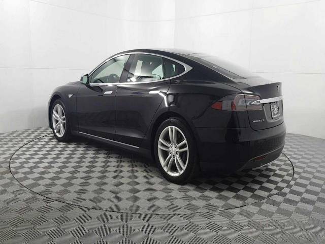 2015 Tesla Model S 5YJSA1H14FF080566