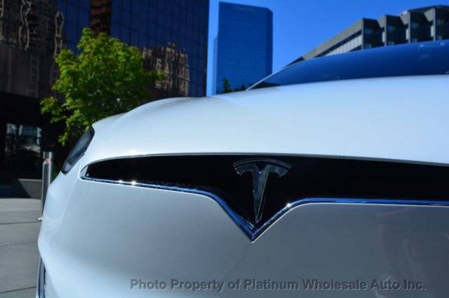 2016 Tesla Model X 5YJXCBE23GF031492