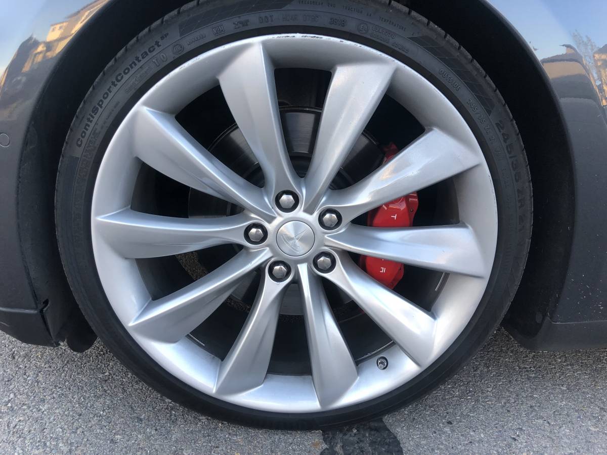 2015 Tesla Model S 5YJSA1H2XFFP78298