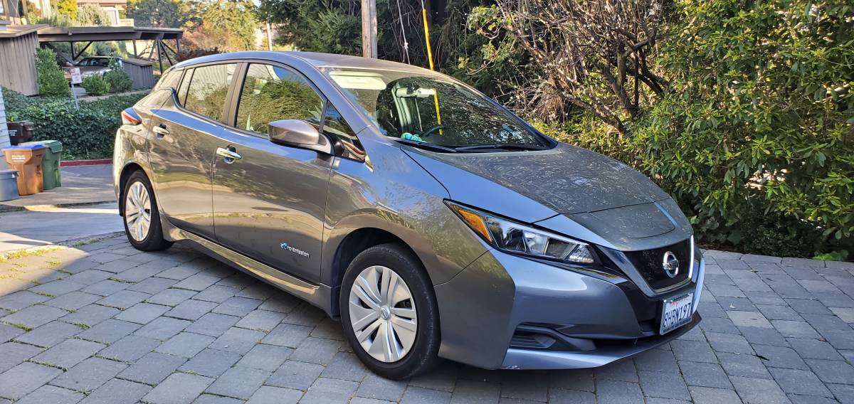 2019 Nissan LEAF 1N4AZ1CP5KC303923