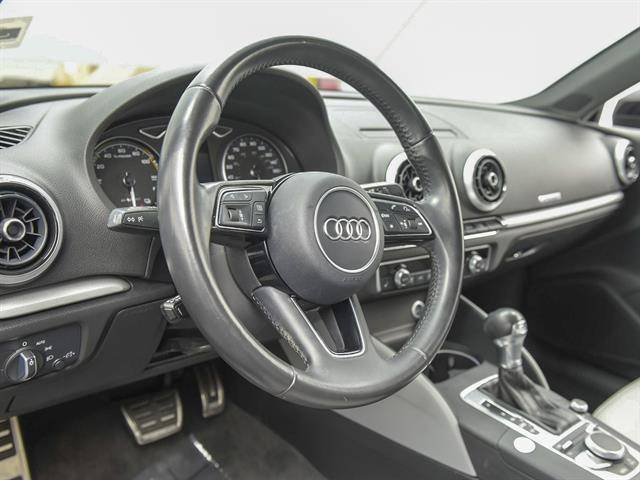 2017 Audi A3 Sportback e-tron WAUUPBFFXHA061556