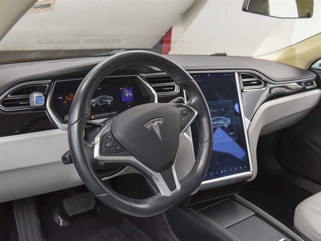 2014 Tesla Model S 5YJSA1H1XEFP32864