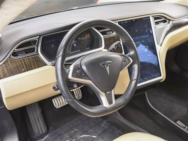 2013 Tesla Model S 5YJSA1DPXDFP12056