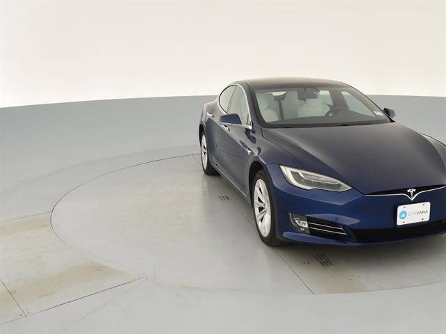 2017 Tesla Model S 5YJSA1E40HF184179