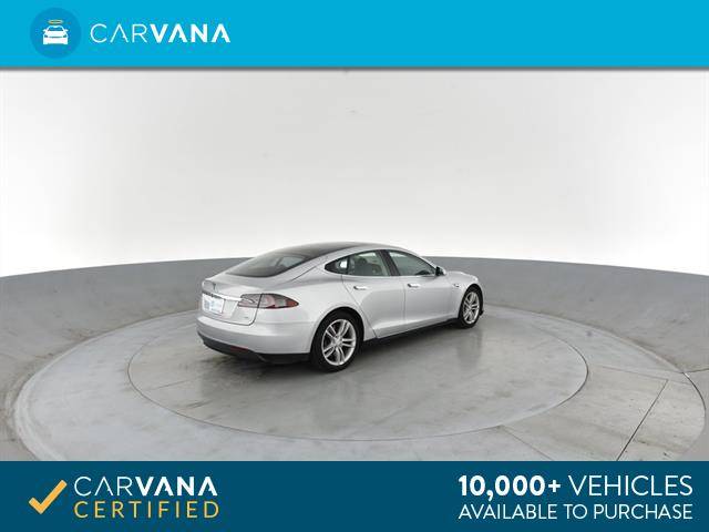 2013 Tesla Model S 5YJSA1CG1DFP16935