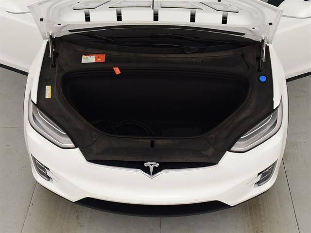 2016 Tesla Model X 5YJXCBE40GF011296