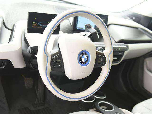 2016 BMW i3 WBY1Z4C51GV505582