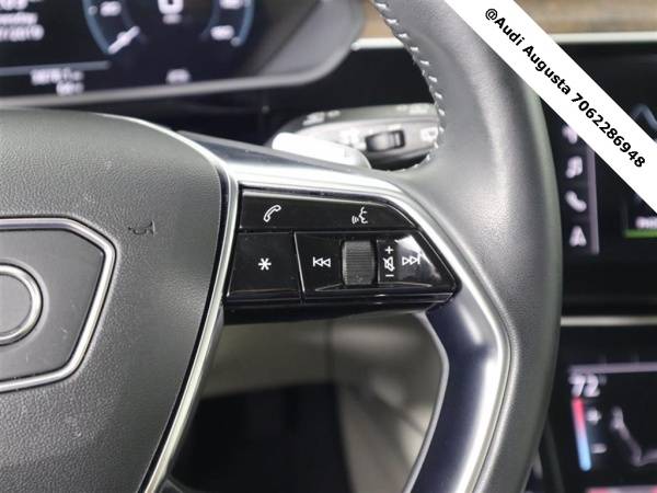 2019 Audi e-tron WA1LAAGE3KB008984