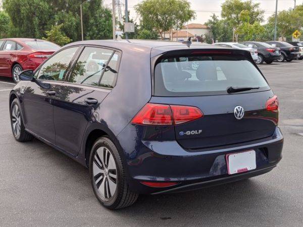 2016 Volkswagen e-Golf WVWKP7AU3GW916113