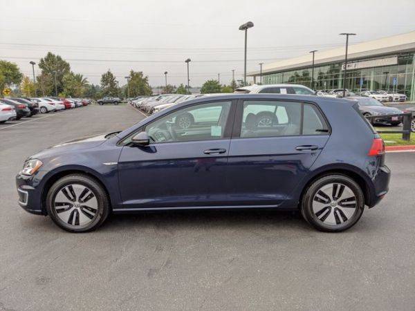 2016 Volkswagen e-Golf WVWKP7AU3GW916113