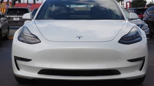 2018 Tesla Model 3 5YJ3E1EA7JF035966