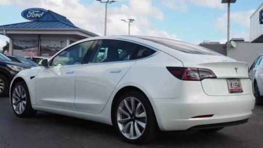 2018 Tesla Model 3 5YJ3E1EA7JF035966