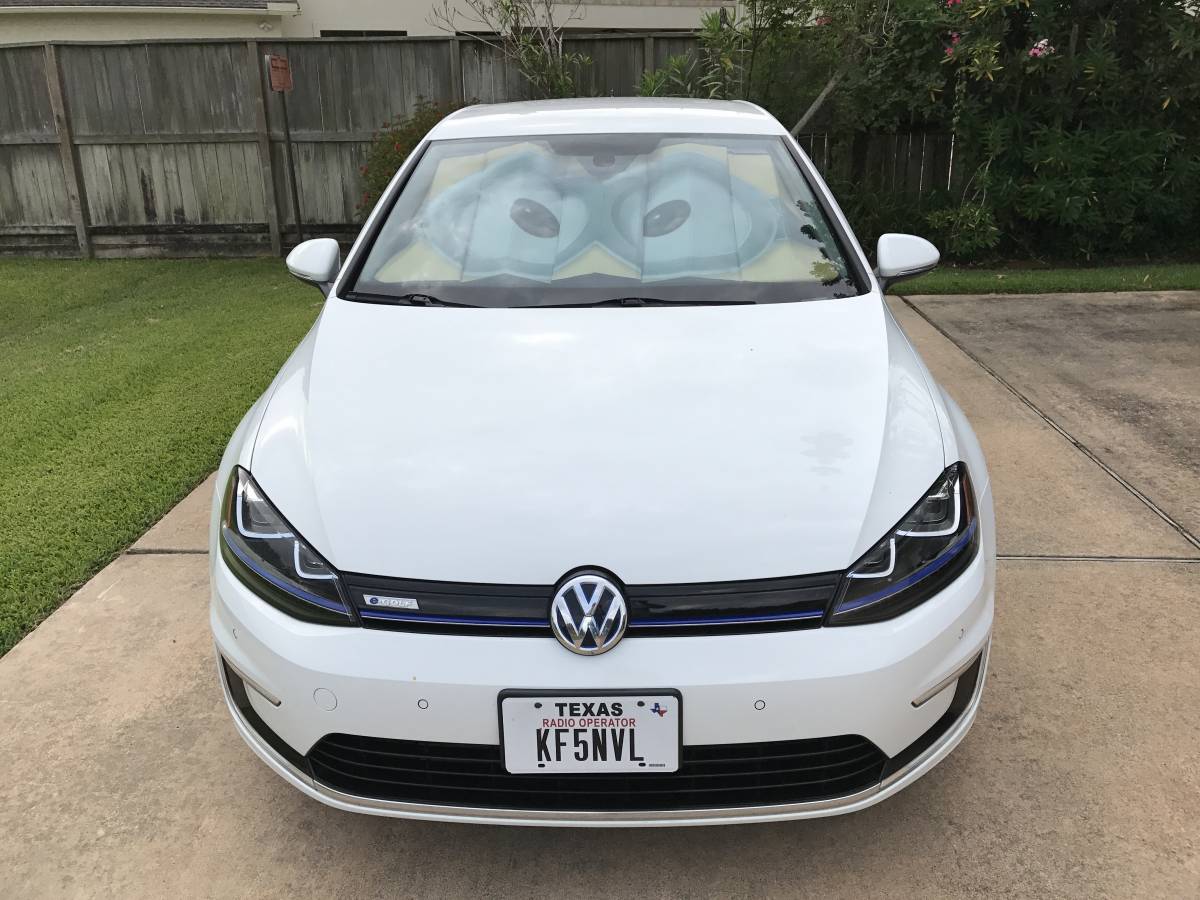 2015 Volkswagen e-Golf WVEPP7AU6FW911850