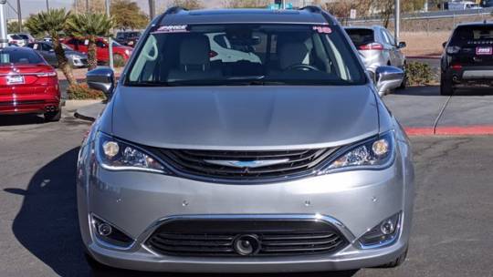 2018 Chrysler Pacifica Hybrid 2C4RC1N74JR129604