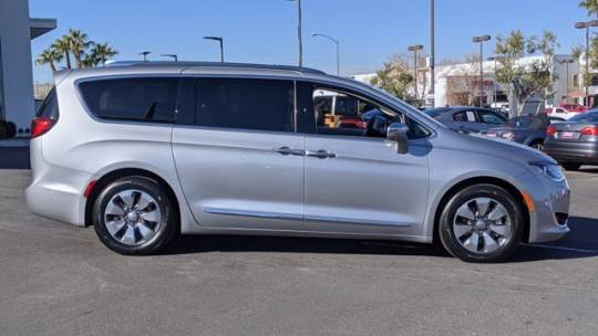 2018 Chrysler Pacifica Hybrid 2C4RC1N74JR129604