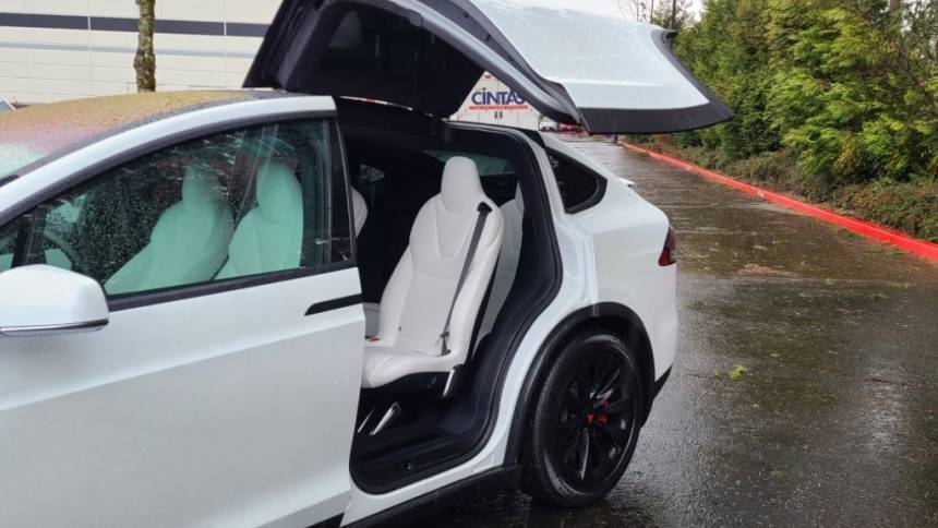 2020 Tesla Model X 5YJXCBE43LF273873