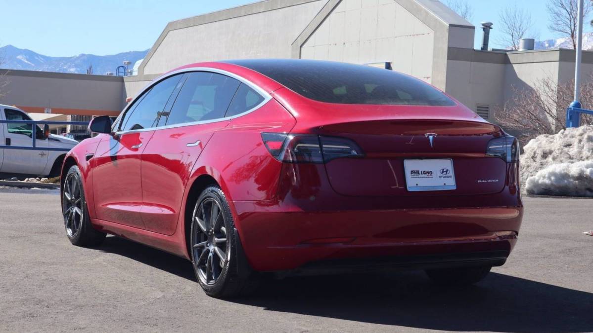 2019 Tesla Model 3 5YJ3E1EB5KF512842