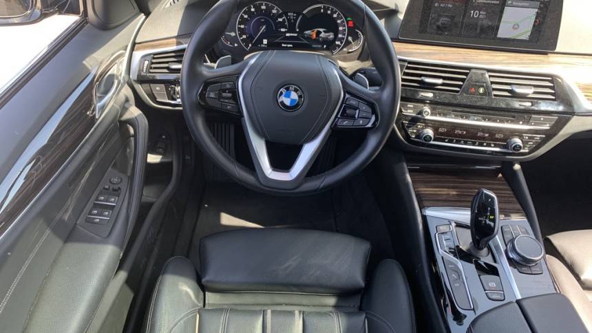 2018 BMW 5 Series WBAJA9C54JB250132