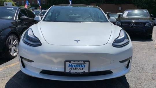 2019 Tesla Model 3 5YJ3E1EA0KF417922