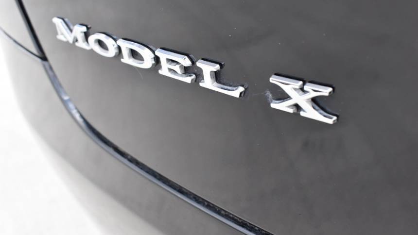 2019 Tesla Model X 5YJXCDE27KF147248