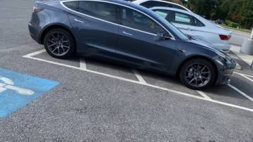 2019 Tesla Model 3 5YJ3E1EA4KF298272