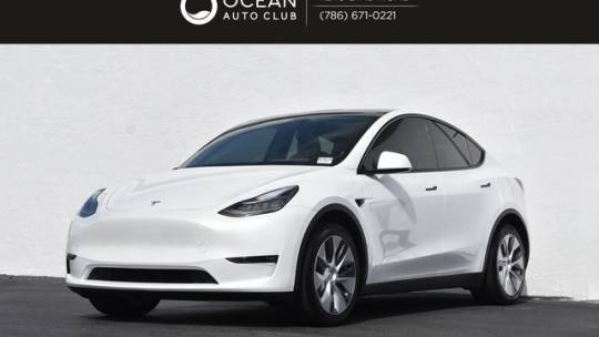 2021 Tesla Model Y 5YJYGDEEXMF174708