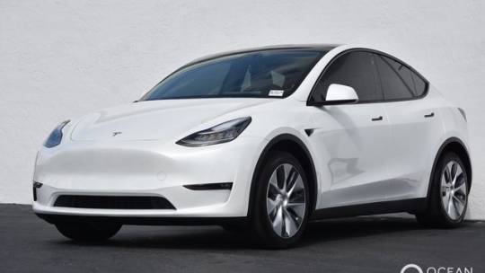 2021 Tesla Model Y 5YJYGDEEXMF174708