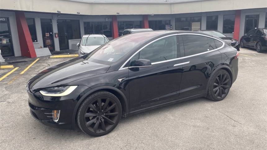 2018 Tesla Model X 5YJXCBE20JF123408