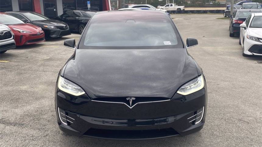 2018 Tesla Model X 5YJXCBE20JF123408