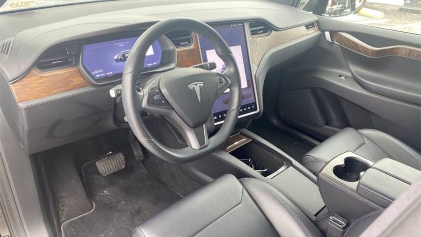 2018 Tesla Model X 5YJXCBE20JF123408