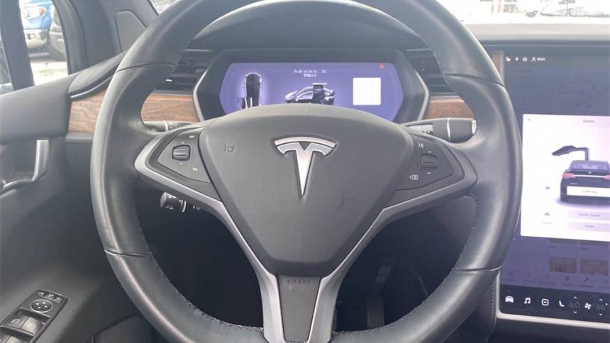 2018 Tesla Model X 5YJXCBE20JF123408