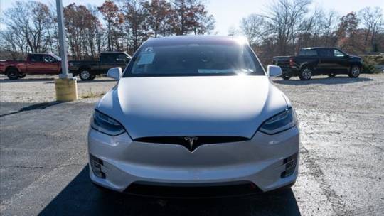 2017 Tesla Model X 5YJXCDE21HF044044