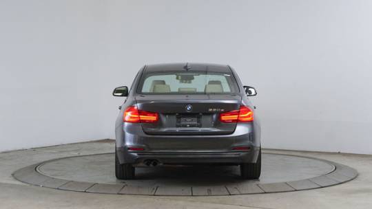 2018 BMW 3 Series WBA8E1C54JA762788