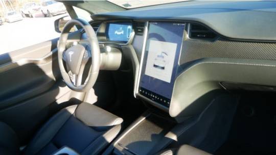 2020 Tesla Model X 5YJXCBE47LF283791