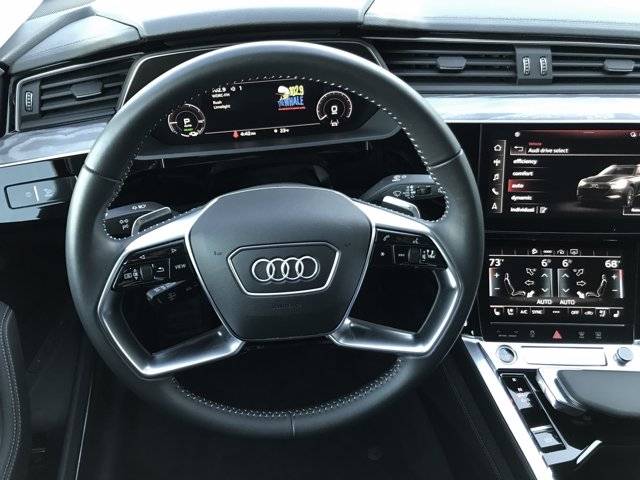 2021 Audi e-tron WA1LAAGE2MB005920