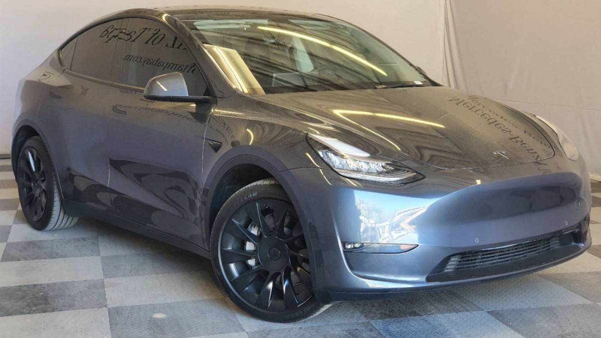 2021 Tesla Model Y 5YJYGDEE8MF108237