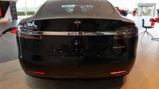 2019 Tesla Model S 5YJSA1E45KF344368