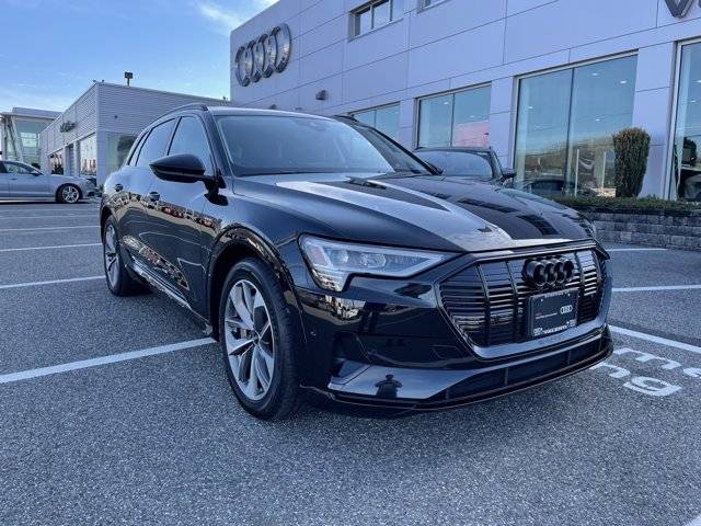 2021 Audi e-tron WA1LAAGE2MB025651