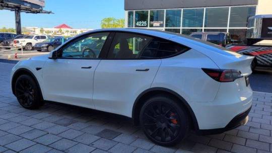 2021 Tesla Model Y 5YJYGDEEXMF130028