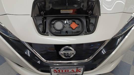 2020 Nissan LEAF 1N4AZ1CP1LC303483