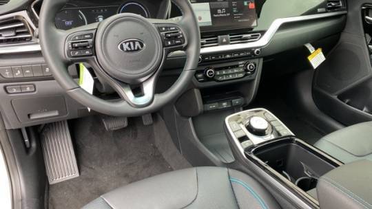 2020 Kia NIRO EV KNDCE3LG2L5065948