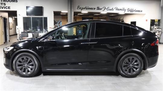 2018 Tesla Model X 5YJXCDE20JF137319