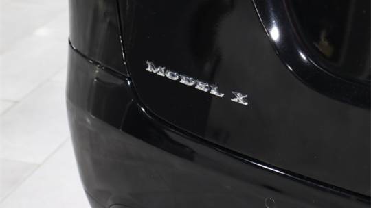 2018 Tesla Model X 5YJXCDE20JF137319