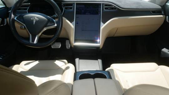 2017 Tesla Model S 5YJSA1E48HF200421