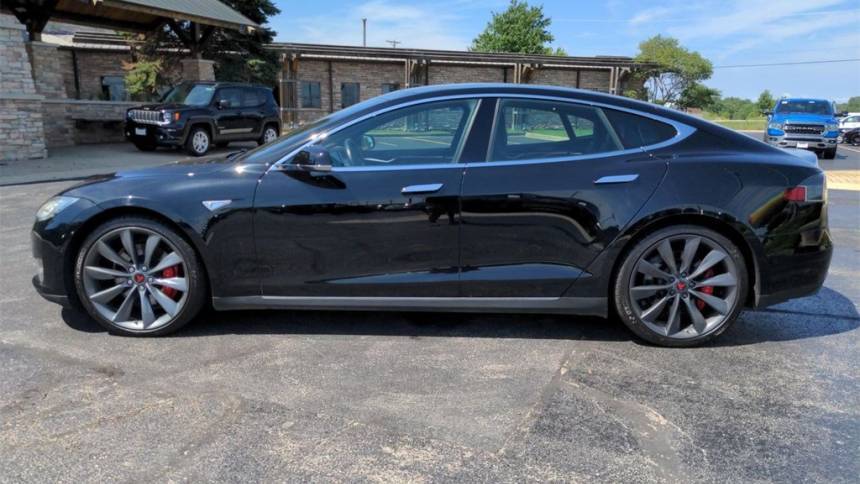 2014 Tesla Model S 5YJSA1H21EFP67494