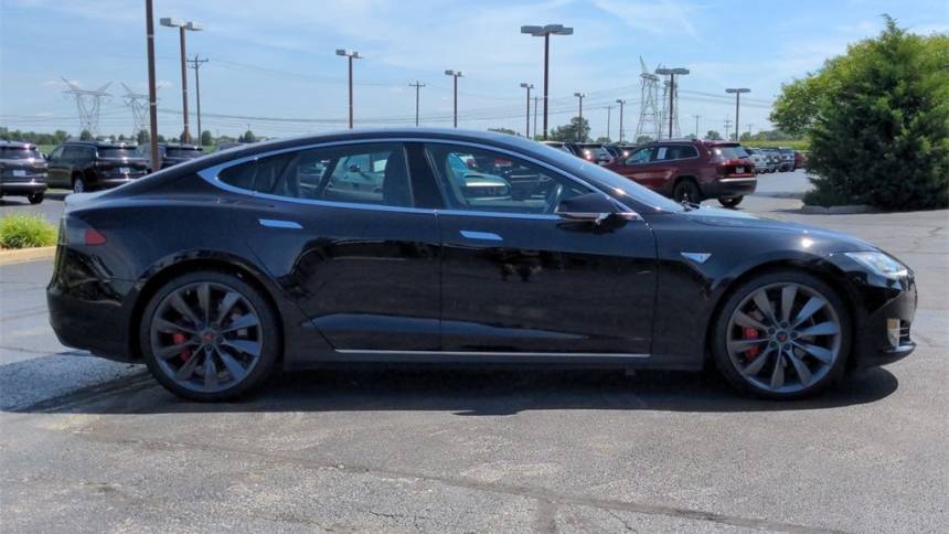 2014 Tesla Model S 5YJSA1H21EFP67494