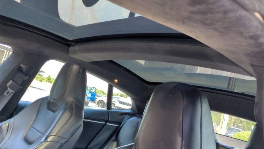 2014 Tesla Model S 5YJSA1H21EFP67494