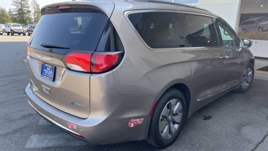 2018 Chrysler Pacifica Hybrid 2C4RC1N79JR129260